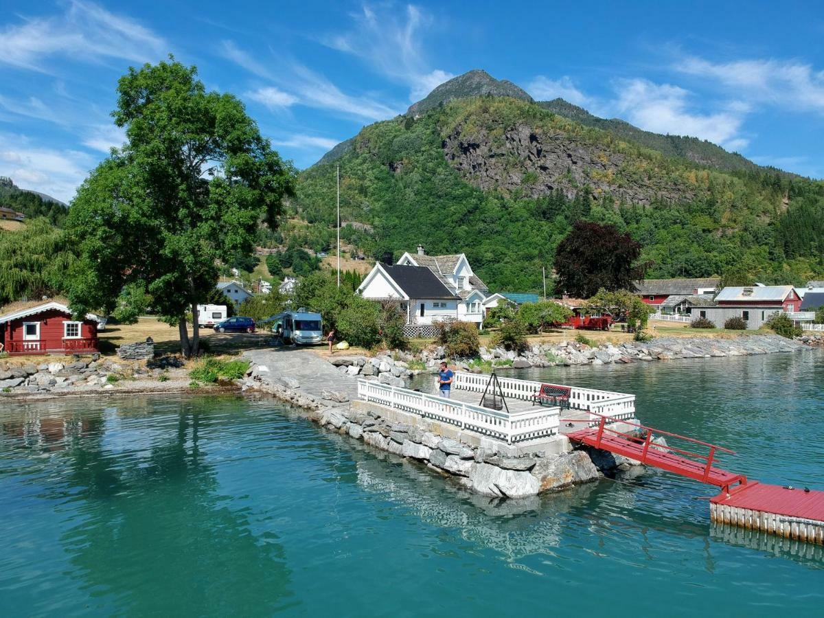 Dalsoren Camping Og Hytter Luster Buitenkant foto